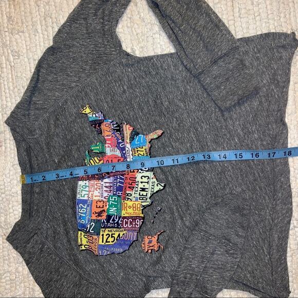NWOT UNITED STATES MAP LONG SLEEVED CROP TEE XS - Picture 5 of 5